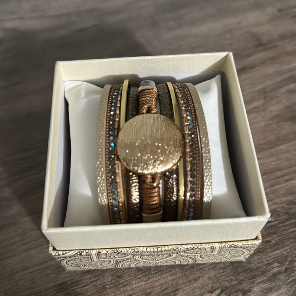 Good tone Wrap bracelet - new in box